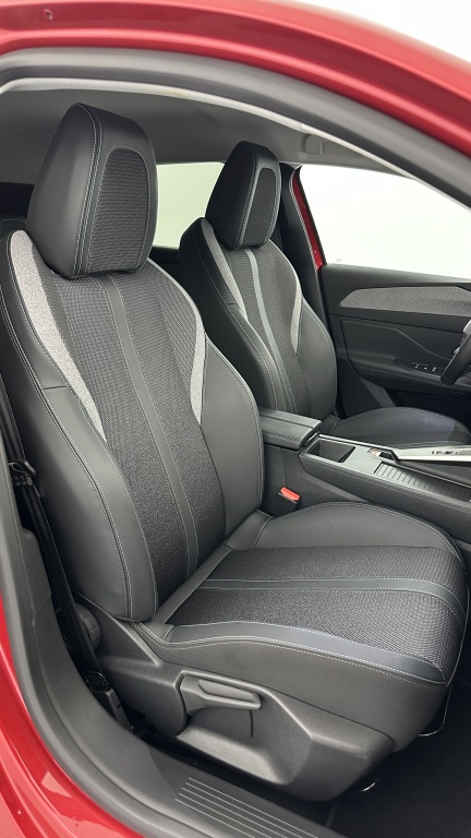 PEUGEOT 308 1.5 BlueHDi 130ch Allure EAT8 - ref: 8-GLI00011400 - Photo 18