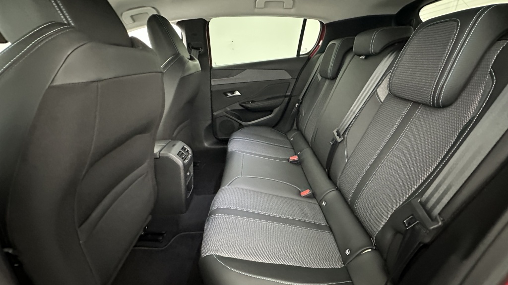 PEUGEOT 308 1.5 BlueHDi 130ch Allure EAT8 - ref: 8-GLI00011400 - Photo 9