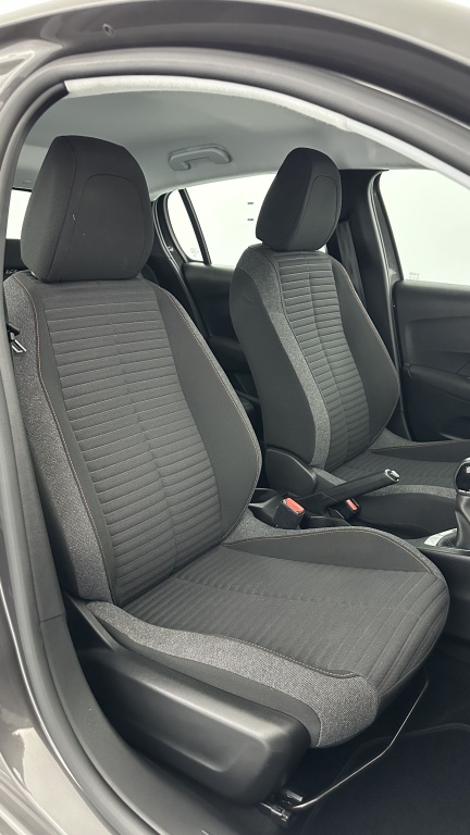 PEUGEOT 208 II 1.2 PureTech 75ch Active - ref: 8-GLI00011406 - Photo 16