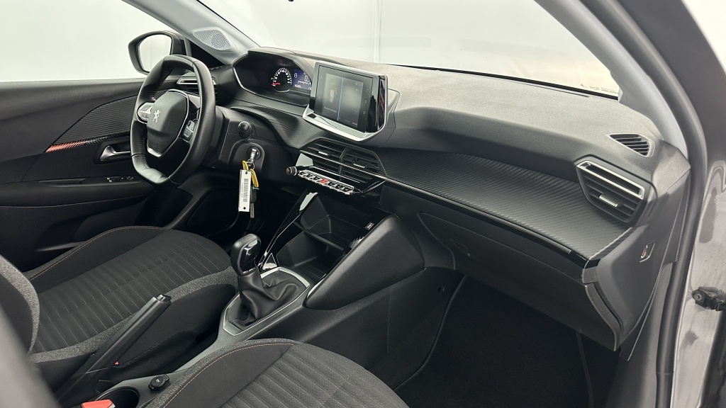 PEUGEOT 208 II 1.2 PureTech 75ch Active - ref: 8-GLI00011406 - Photo 8