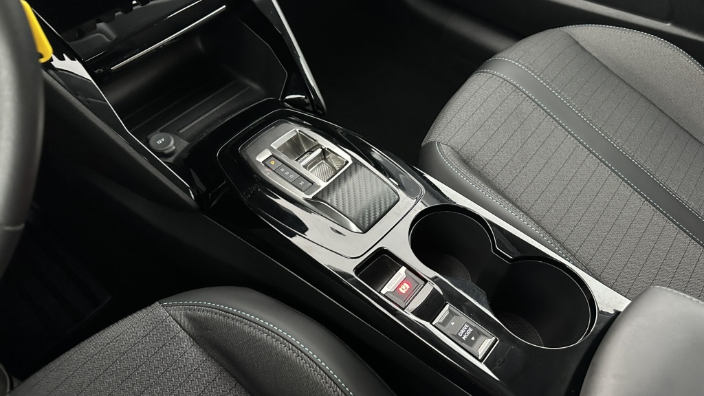 PEUGEOT 208 II 1.2 PureTech 100ch Allure EAT8 - ref: 8-GLI00011489 - Photo 16