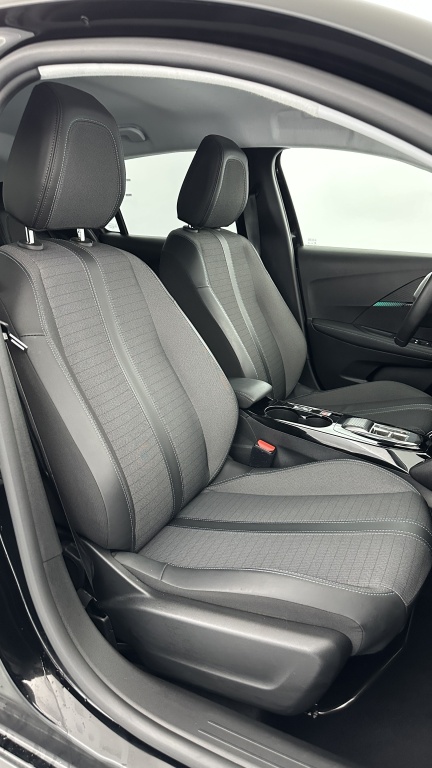 PEUGEOT 208 II 1.2 PureTech 100ch Allure EAT8 - ref: 8-GLI00011489 - Photo 17