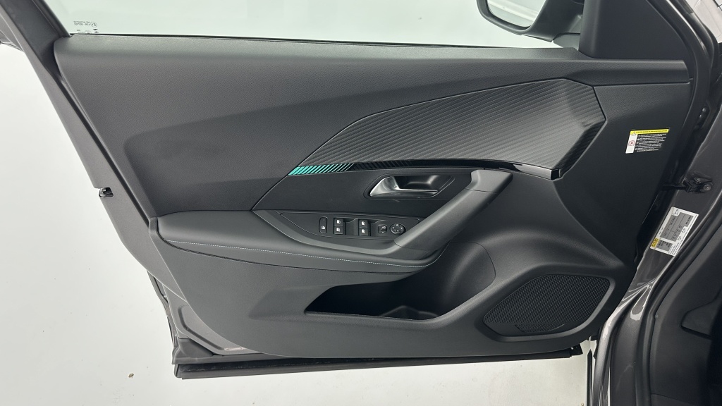 PEUGEOT 2008 1.2 PureTech 130ch Allure Pack - ref: 8-GLI00011673 - Photo 13