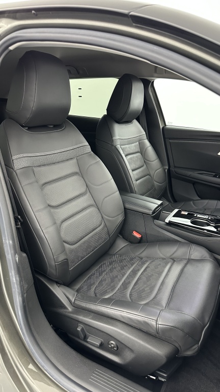 CITROEN C5 X 1.2 Puretech 130ch Shine EAT8 - ref: 8-GLI00011679 - Photo 18