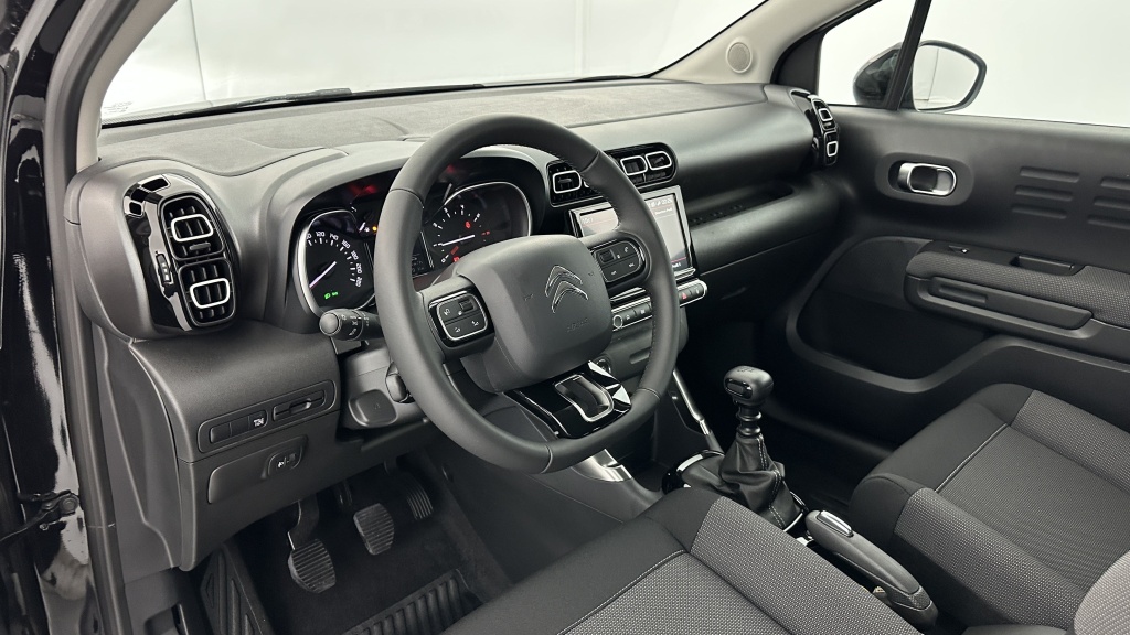 CITROEN C3 Aircross 1.2 PureTech 110ch Shine - ref: 8-GLI00011682 - Photo 6