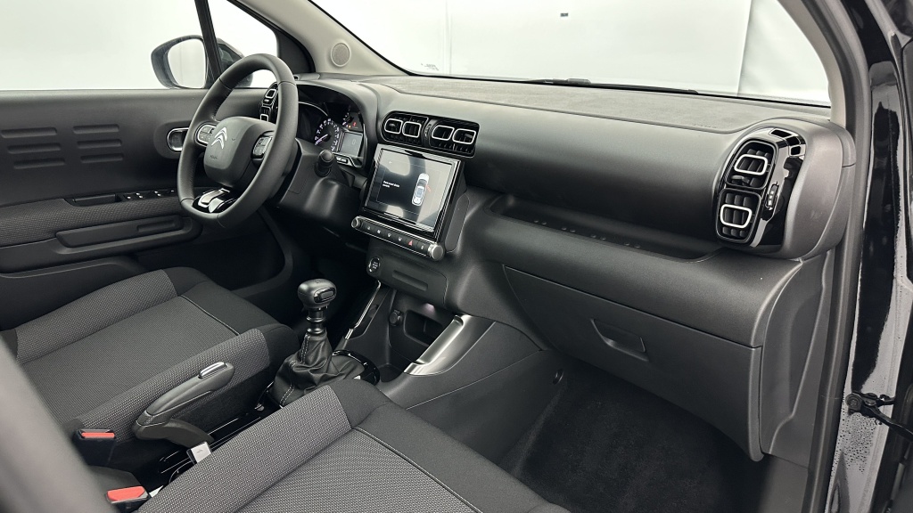 CITROEN C3 Aircross 1.2 PureTech 110ch Shine - ref: 8-GLI00011682 - Photo 8
