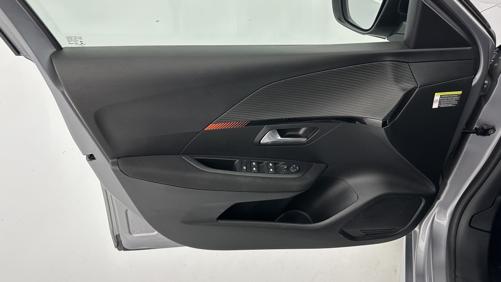 PEUGEOT 208 EV 136ch Active Pack - ref: 8-GLI00011685 - Photo 12