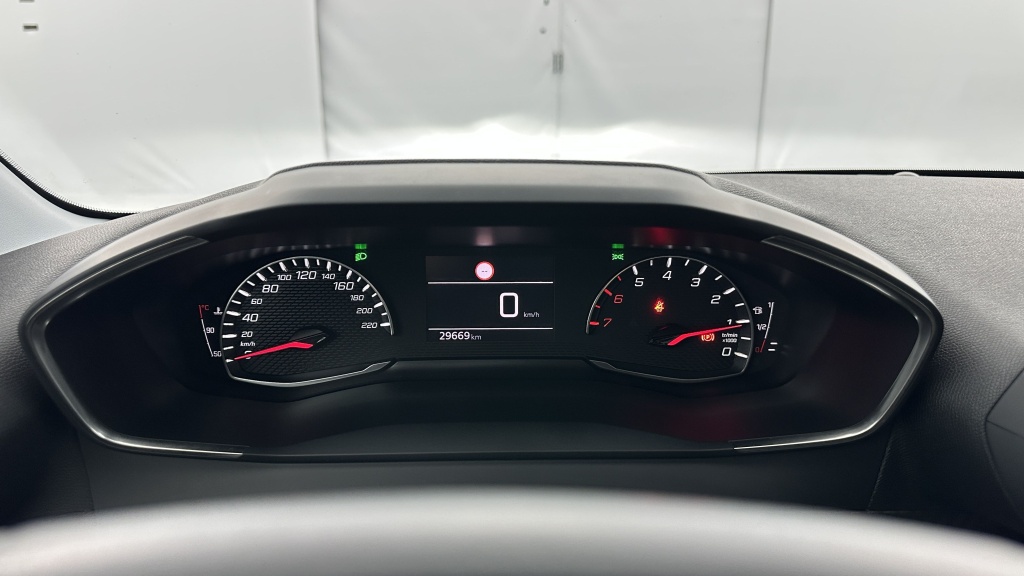 PEUGEOT 208 II 1.2 PureTech 75ch Active Pack - ref: 8-GLI00012112 - Photo 14