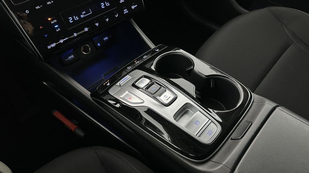 HYUNDAI Tucson III 1.6 T-GDI 230ch Hybrid Creative BVA6 - ref: 8-GLI00012218 - Photo 16