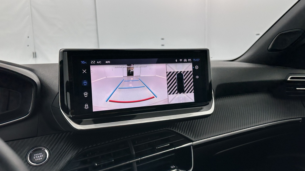 PEUGEOT 2008 1.2 PureTech 100ch Allure - ref: 8-GLI00012400 - Photo 20