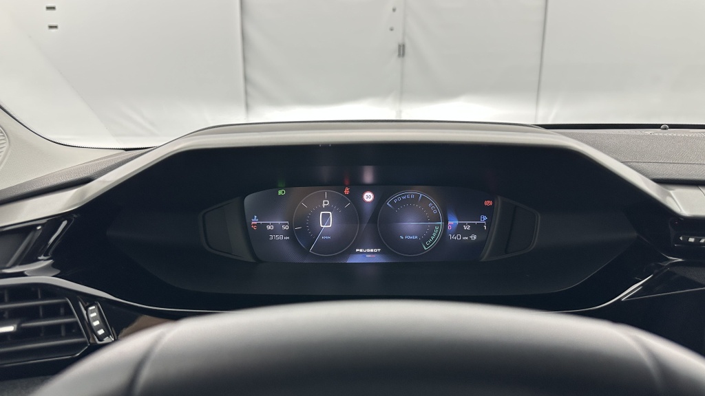 PEUGEOT 308 1.2 Hybrid 136ch Allure e-DCS6 - ref: 8-GLI00012402 - Photo 14