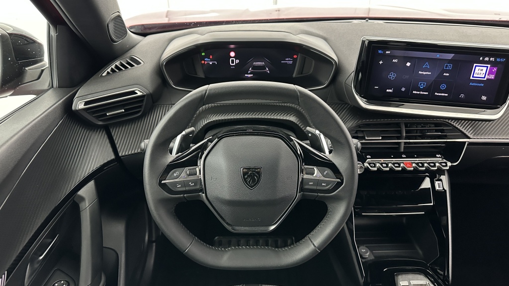 PEUGEOT 2008 II 1.2 Hybrid 145ch Allure e-DCS6 - ref: 8-GLI00012407 - Photo 14