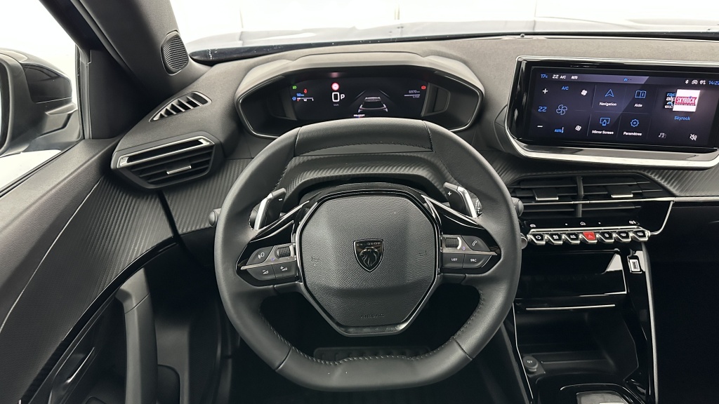 PEUGEOT 2008 II 1.2 Hybrid 145ch Allure e-DCS6 - ref: 8-GLI00012408 - Photo 14