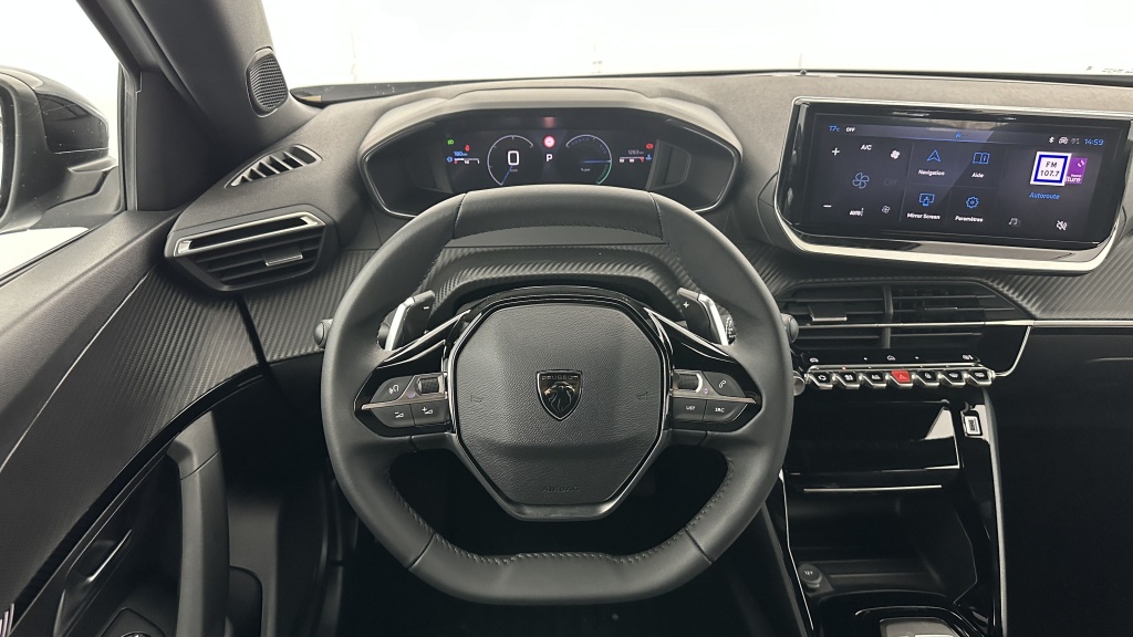 PEUGEOT 2008 II 1.2 Hybrid 136ch Allure e-DCS6 - ref: 8-GLI00012474 - Photo 13