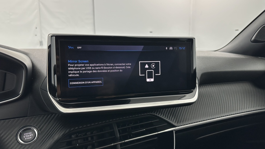 PEUGEOT 2008 II 1.2 Hybrid 136ch Allure e-DCS6 - ref: 8-GLI00012474 - Photo 20