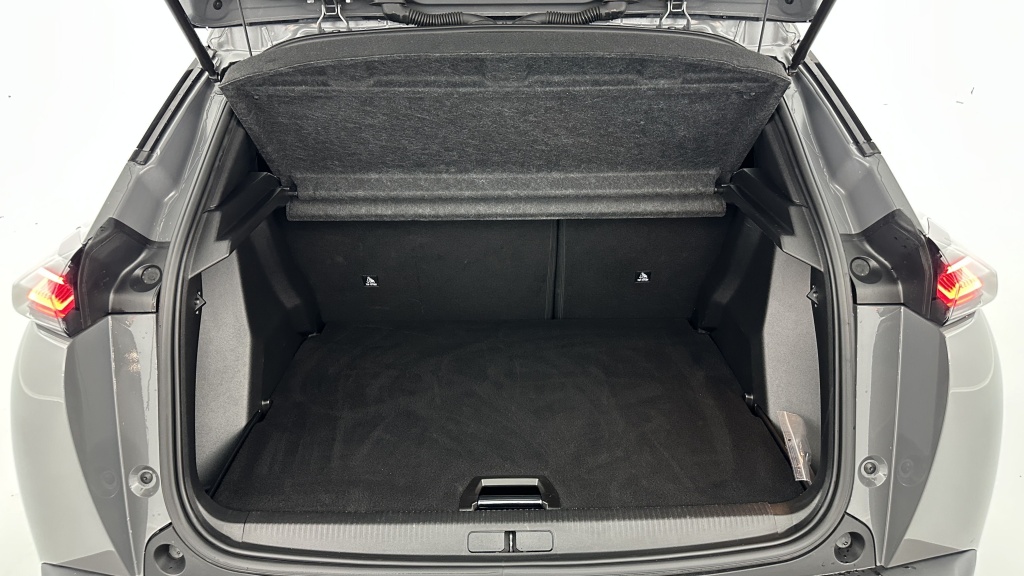 PEUGEOT 2008 II 1.2 Hybrid 145ch Allure e-DCS6  - ref: 8-GLI00012508 - Photo 10