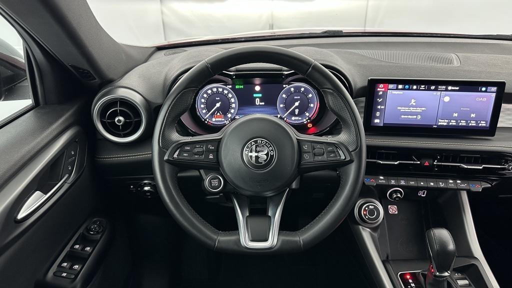 ALFA ROMEO Tonale 1.3 Hybride Rechargeable PHEV 280ch AT6 Ti - ref: 8-GLI00012645 - Photo 14