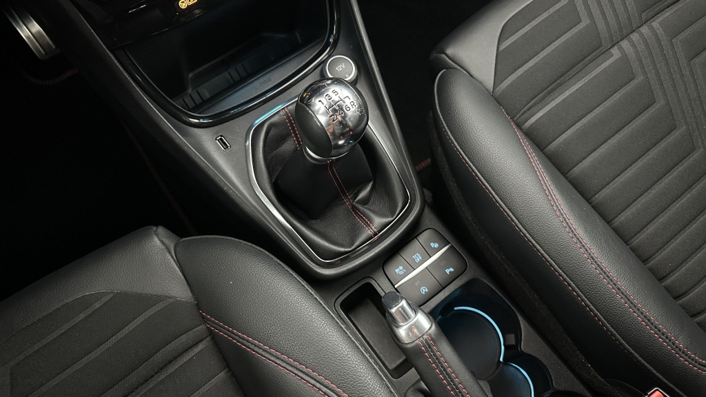 FORD Puma  II 1.0 EcoBoost 155ch mHEV ST-Line X - ref: 8-GLI00015854 - Photo 17