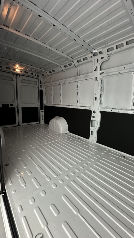 PEUGEOT Boxer II L4H2 3.5 MAXI 2.2 180ch BVA8 - ref: 8-GLI00016343 - Photo 8