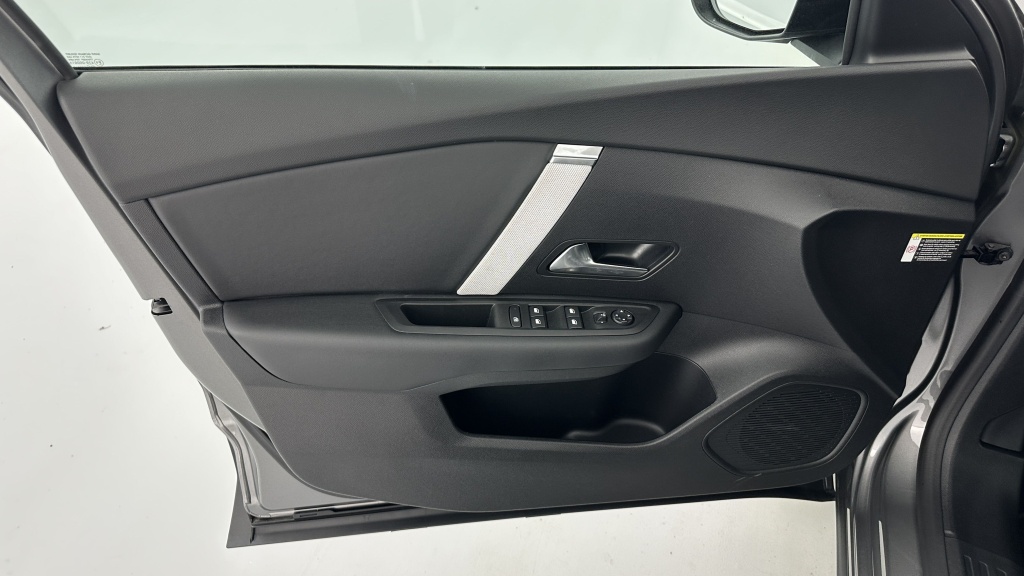 CITROEN C4 1.2 Hybride 136ch Max e-DCS6 - ref: 8-GLI00017393 - Photo 13