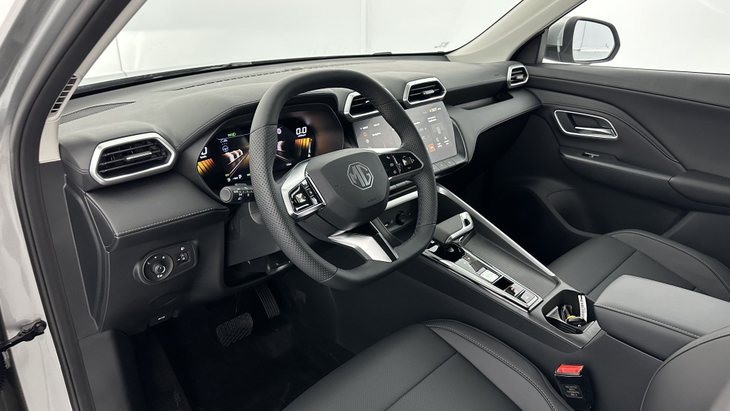 MG ZS 1.5L Hybrid+ 197ch Luxury - ref: 8-GLI00019897 - Photo 6