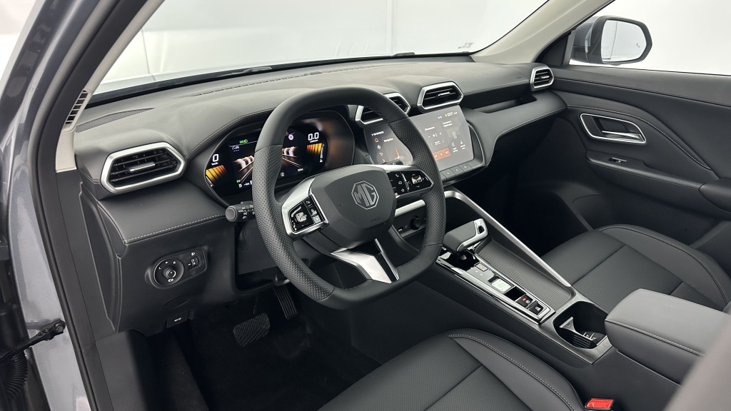 MG ZS 1.5L Hybrid+ 197ch Luxury - ref: 8-GLI00019931 - Photo 6