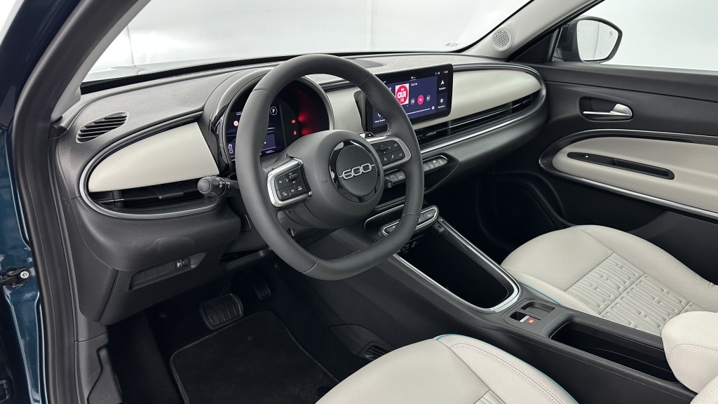 FIAT 600 1.2 Hybrid 100ch La Prima DCT6 - ref: 8-GLI00023108 - Photo 6