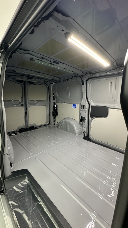 VOLKSWAGEN Transporter T7 L1H1 2.0 TDI 150ch Business BVA8 - ref: 8-GLI00024049 - Photo 8