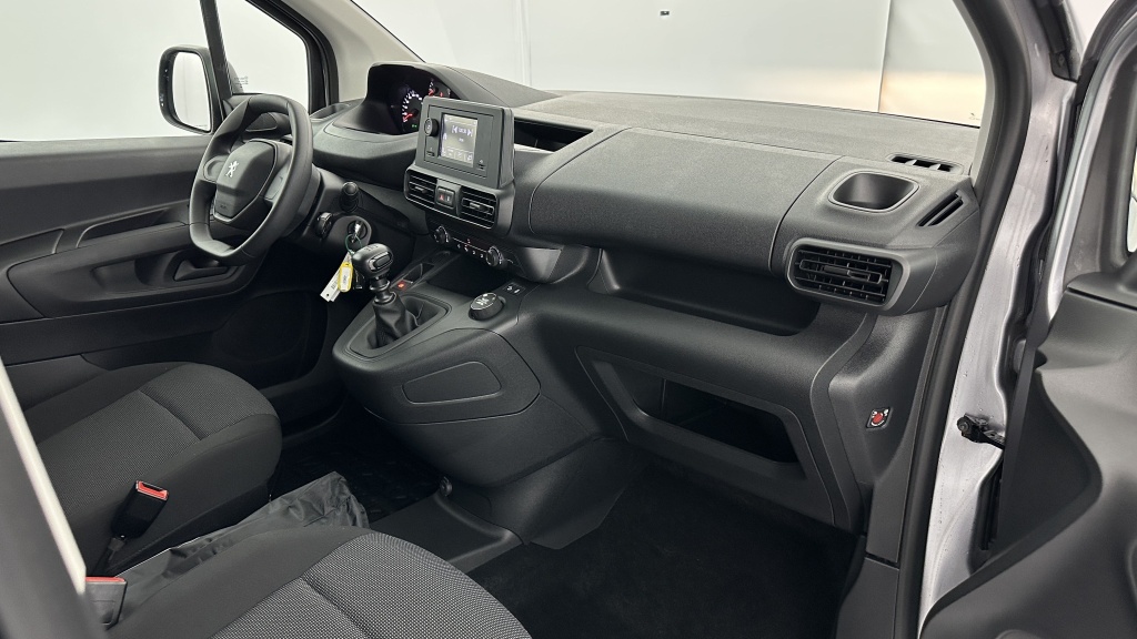 DANGEL Partner M 650 1.5 BlueHDi 130ch 4WD by DANGEL - ref: 8-GLI00025558 - Photo 7