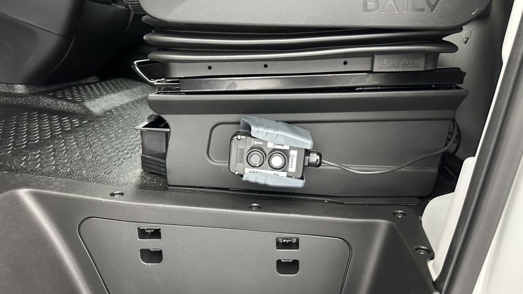 IVECO Daily 35C16H 3.0 160ch 3750 QUAD-TOR Benne + Coffre - ref: 8-GLI00026435 - Photo 14