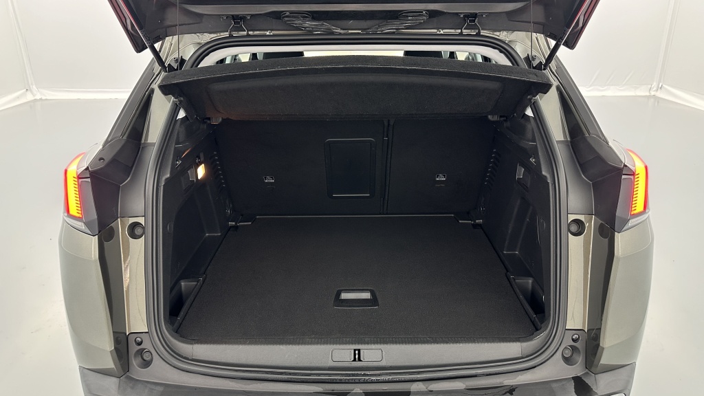 PEUGEOT 3008 II 1.2 PureTech 130ch Active EAT8 - ref: 8-GLI00031451 - Photo 10