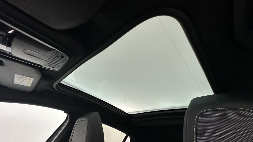 PEUGEOT 208  II 1.2 Hybrid 100ch GT e-DCS6 - ref: 8-GLI00031956 - Photo 19