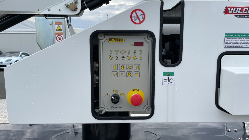 IVECO Daily 35S14H 3750 2.3 136ch Nacelle Smart P170 TXE E - ref: 8-GLI00238670 - Photo 12