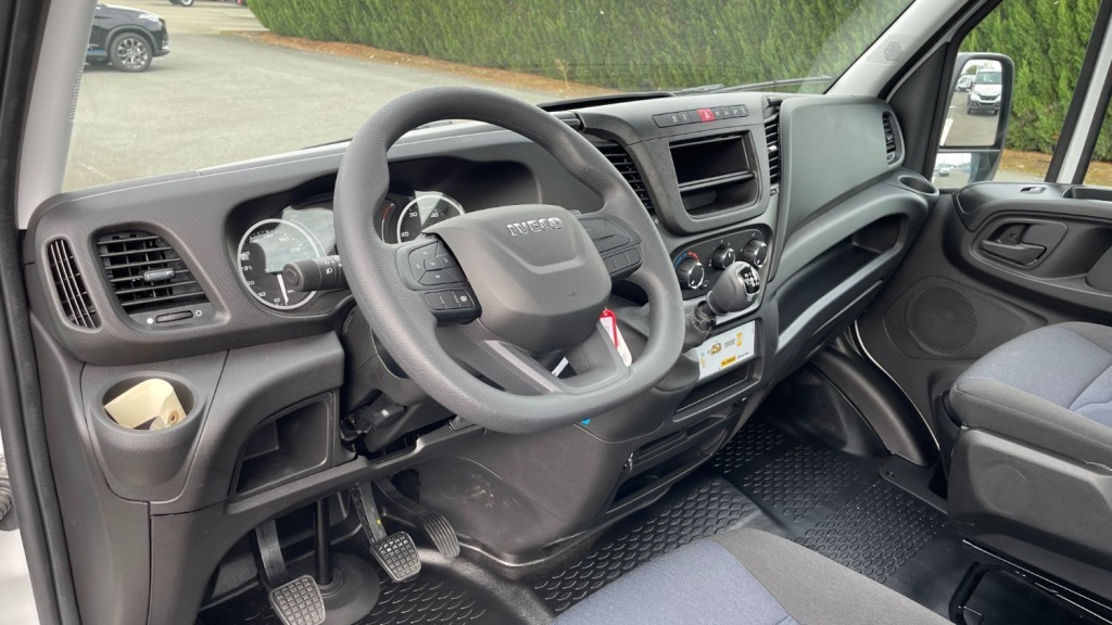 IVECO Daily 35S14H 3450 2.3 136ch Nacelle Palfinger P200A-R - ref: 8-GLI00238671 - Photo 6