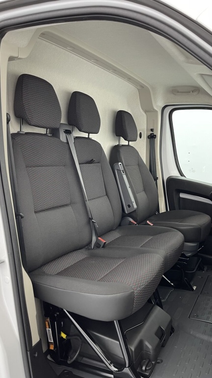 OPEL Movano L2H2 35 2.2 BlueHDi 140ch Essentia - ref: 8-GLI00259939 - Photo 12