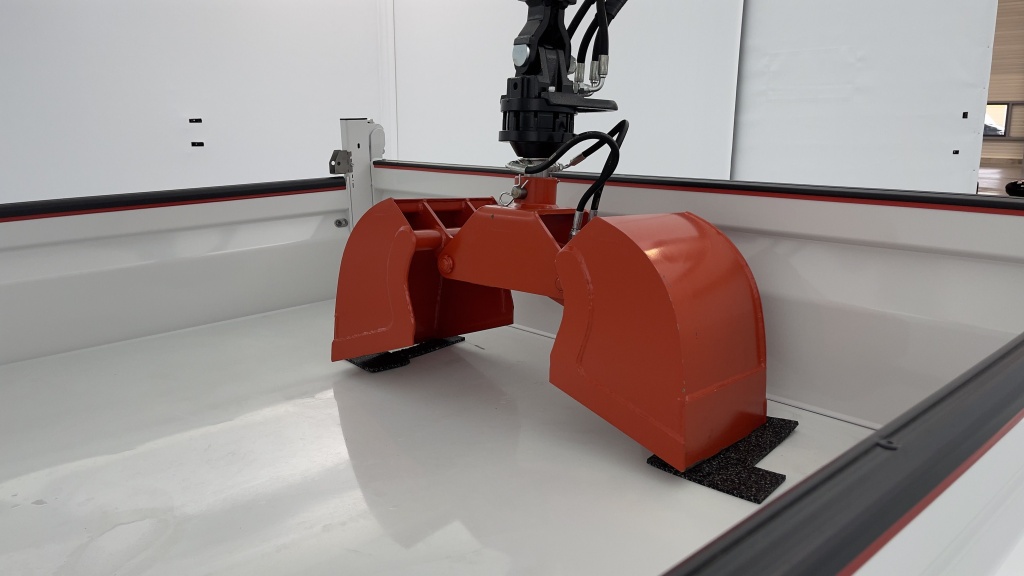 IVECO Daily 35S14H 3750 2.3 136ch Benne Alu JPM + Grue PK 3400 + Pince - ref: 8-GLI00271626 - Photo 11