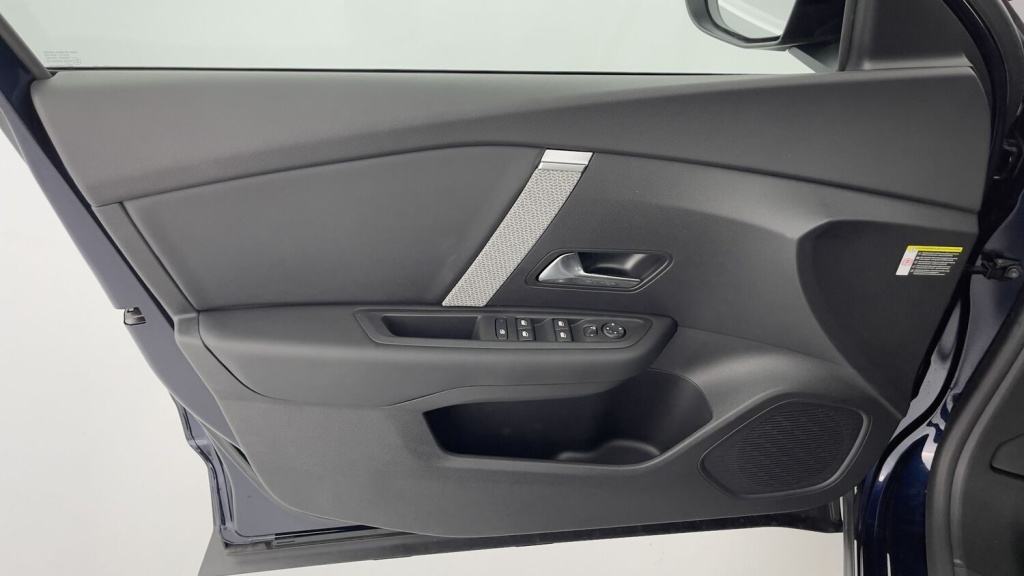 CITROEN C4 III 1.2 PureTech 130ch Plus - ref: 8-GLI00281033 - Photo 13