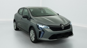 RENAULT Clio en vente à marchand - ref: 1-359425