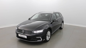 VOLKSWAGEN Passat SW en vente à marchand - ref: 5-1372699