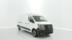 NISSAN Interstar en vente à marchand - ref: 8-GLI00011242
