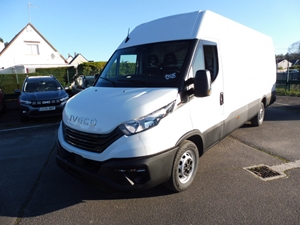 IVECO Daily en vente a marchand - ref: