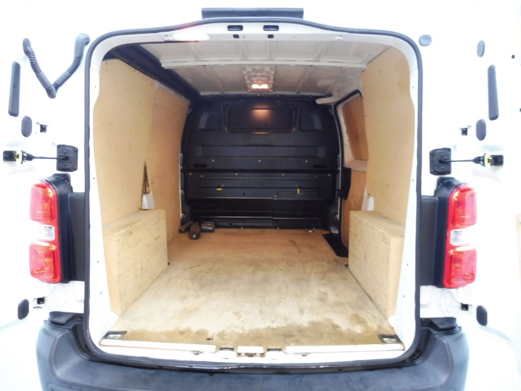 PEUGEOT Expert STANDARD 1.5 BLUEHDI 120CH S&S PREMIUM - ref: 59207 - Photo 9