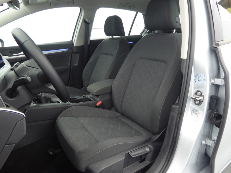 VOLKSWAGEN GOLF VIII 2.0 TDI 115CH LIFE : 60703 - Photo 7