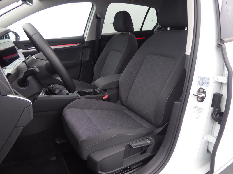 VOLKSWAGEN GOLF VIII 2.0 TDI 115CH LIFE : 60819 - Photo 7