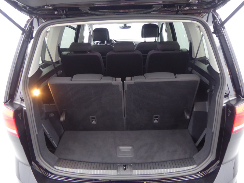VOLKSWAGEN TOURAN 2.0 TDI 122CH UNITED 7 PLACES : 61317 - Photo 6