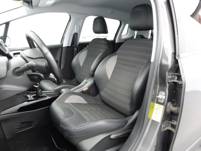 PEUGEOT 2008 1.2 PURETECH 110 ALLURE S&S 5CV - ref: 64360 - Photo 7