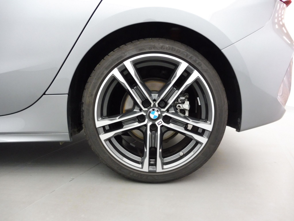 BMW SERIE 1 118DA 150CH M SPORT - ref: 67557 - Photo 11