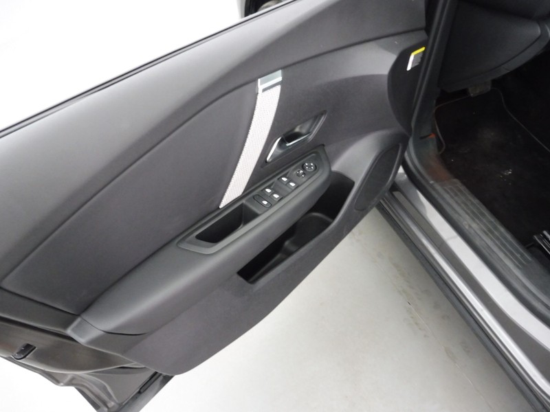 CITROEN C4 BLUEHDI 130CH S&S SHINE PACK EAT8 - ref: 67649 - Photo 13