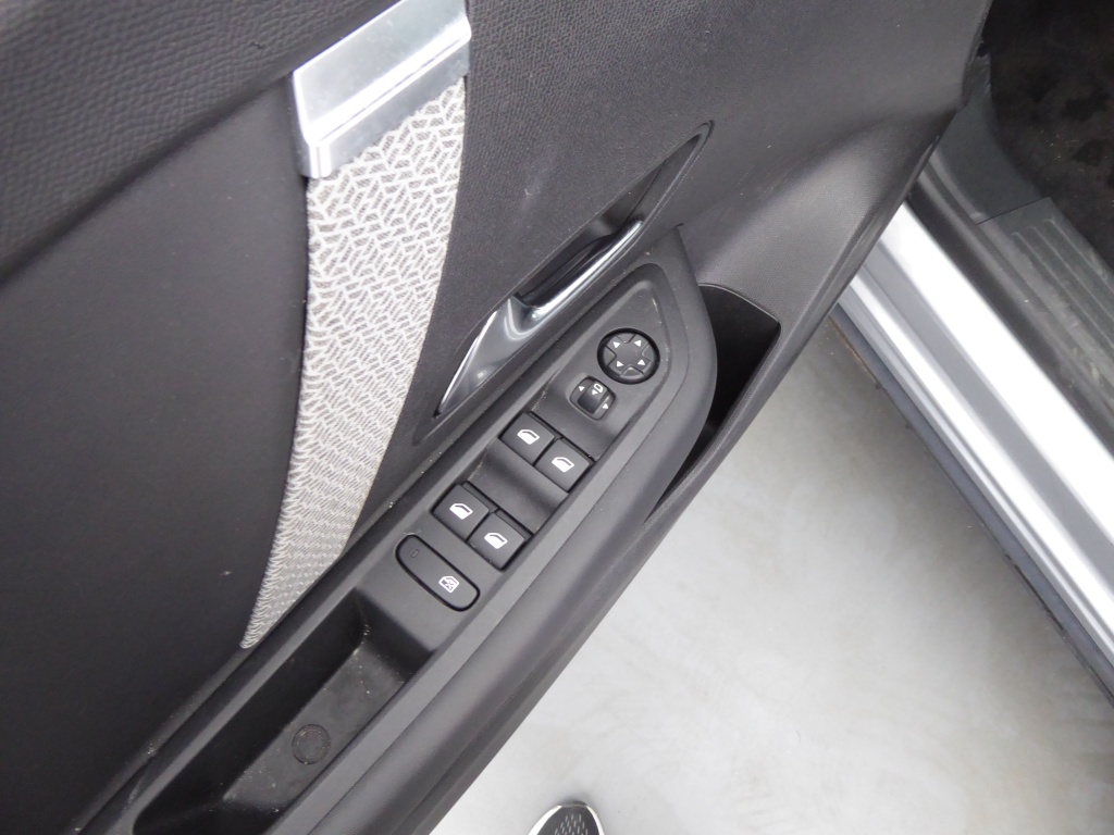 CITROEN C4 BLUEHDI 130CH S&S SHINE PACK EAT8 - ref: 67650 - Photo 18