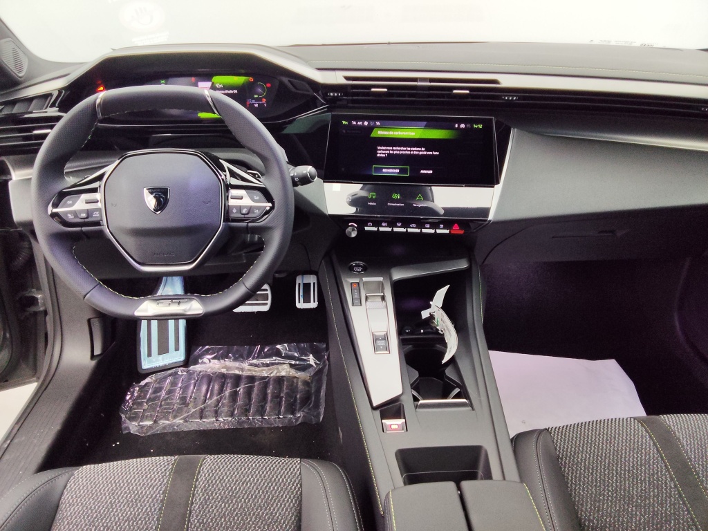 PEUGEOT 308 SW 1.2 HYBRID 136CH GT E-DCS6 - ref: 67848 - Photo 16